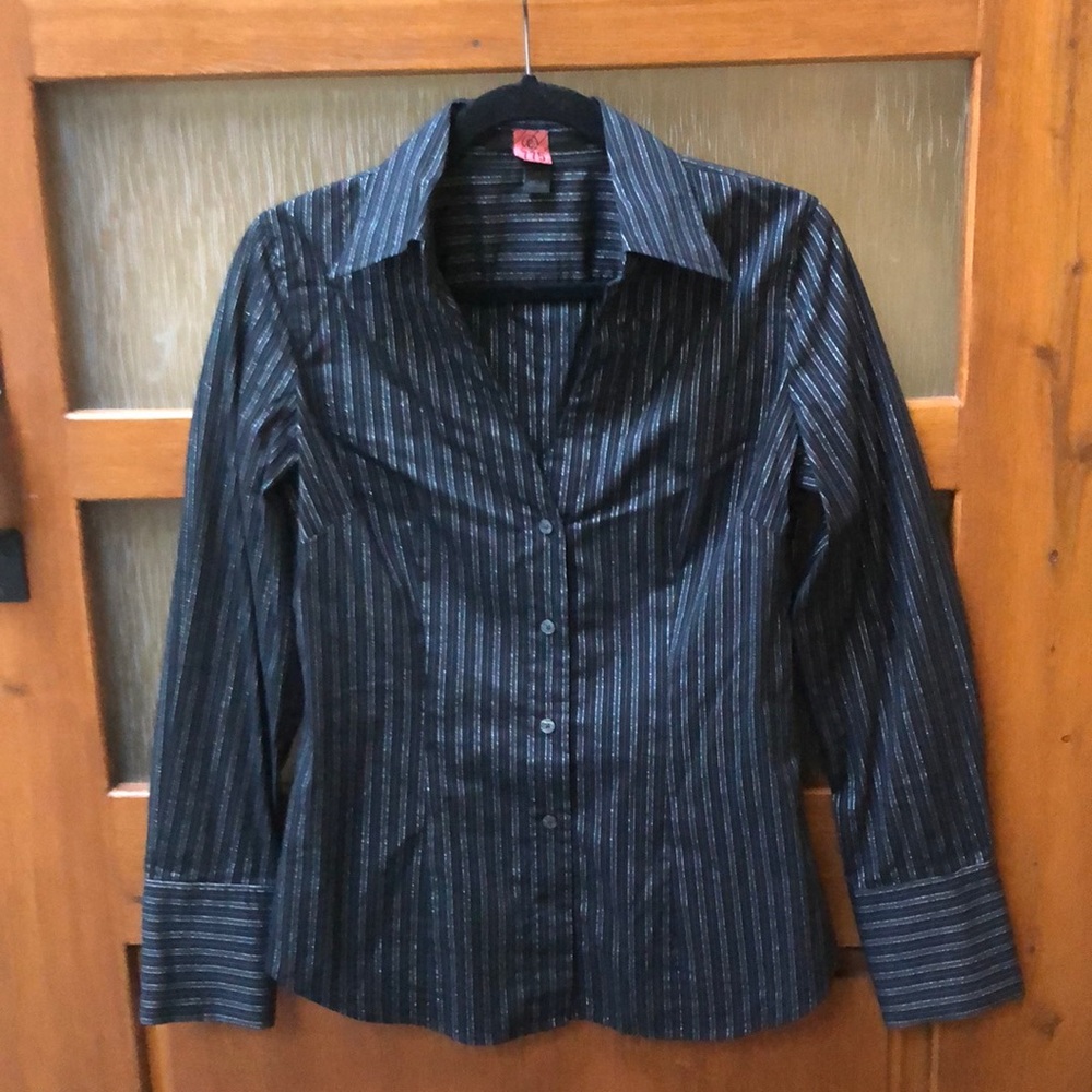 🌟🌟EXPRESS Design Studio Button Down Shirt🌟🌟